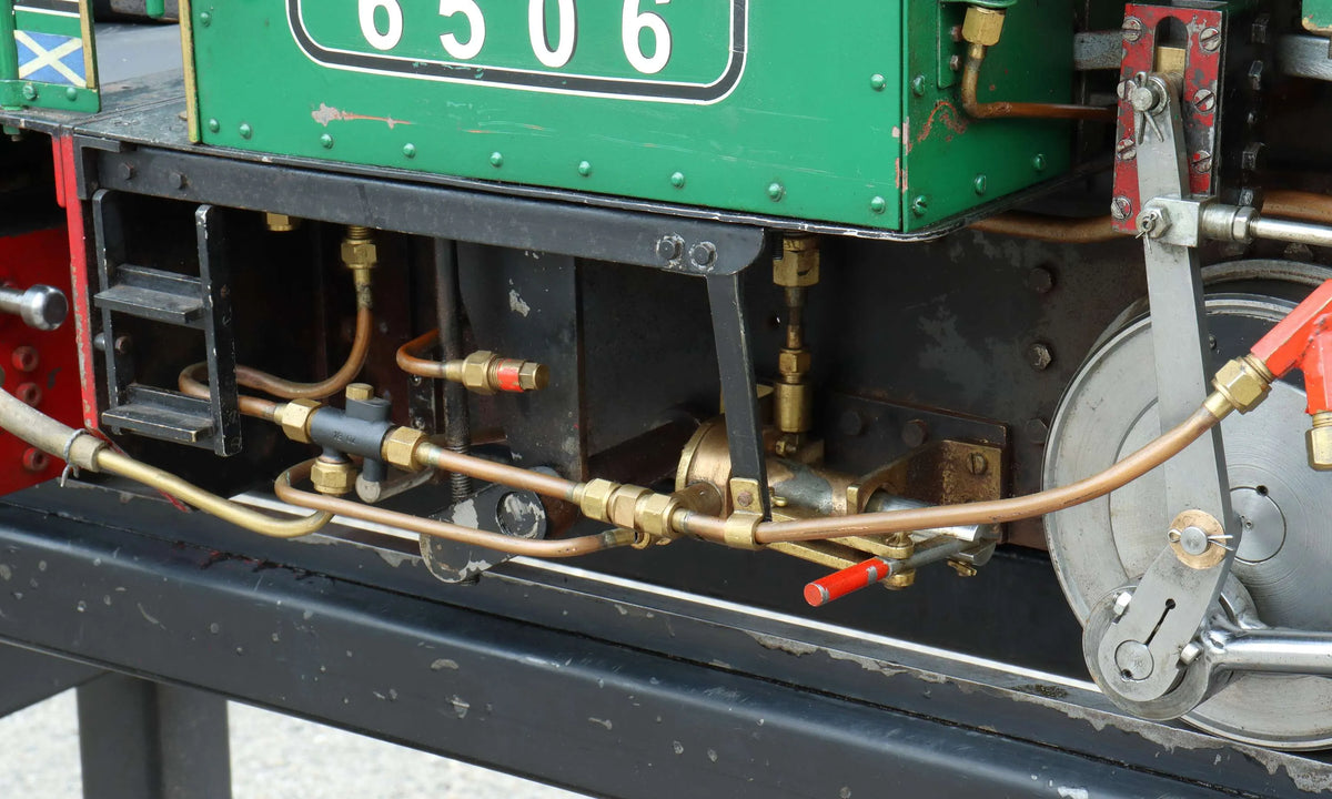 5 inch gauge 'Sweet Pea'  0-4-0T with tender