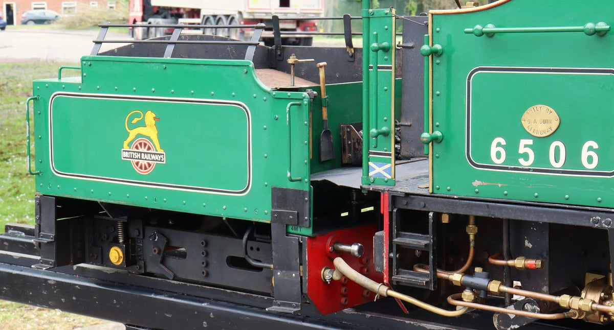 5 inch gauge 'Sweet Pea'  0-4-0T with tender
