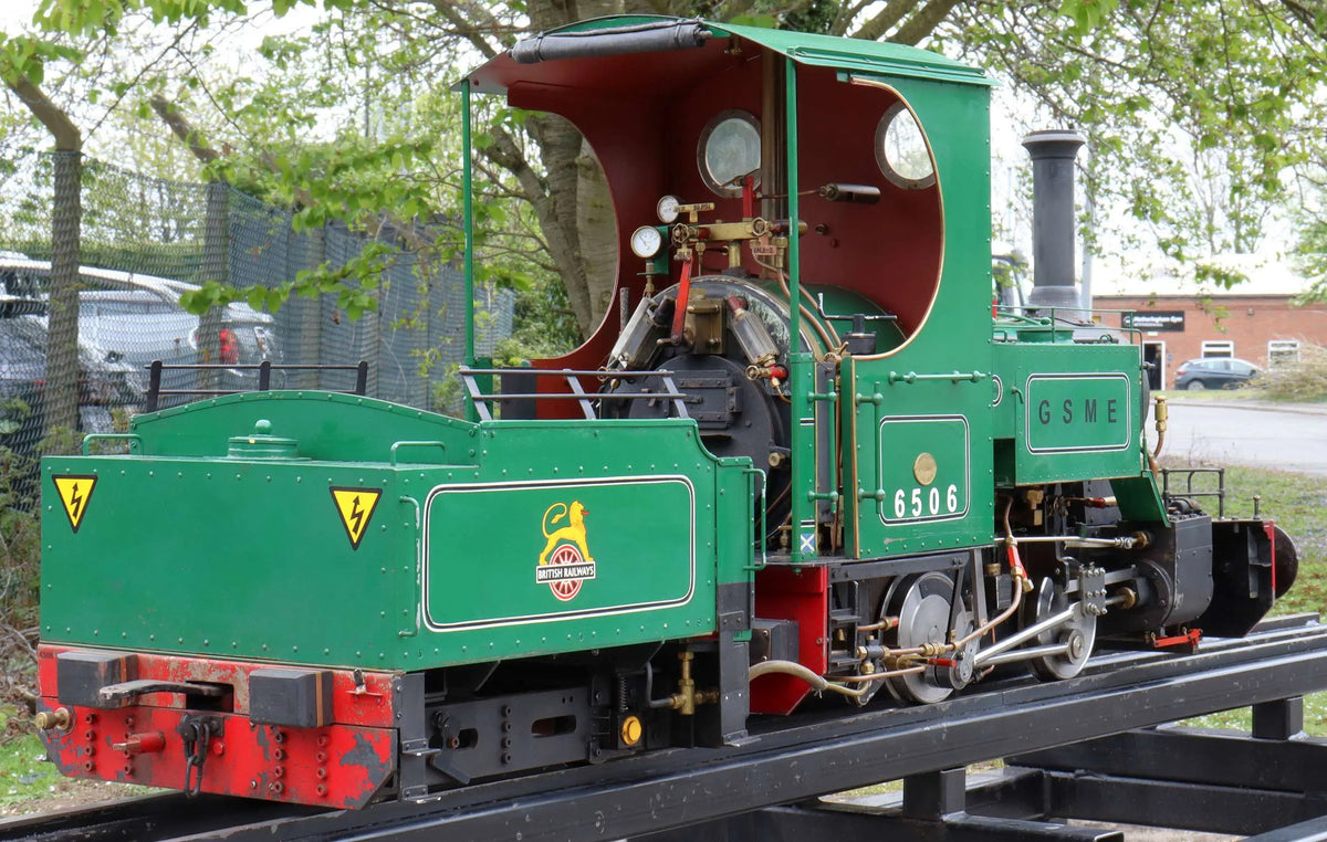 5 inch gauge 'Sweet Pea'  0-4-0T with tender