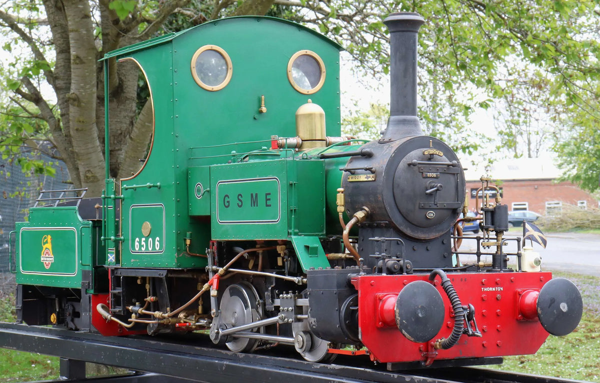 5 inch gauge 'Sweet Pea'  0-4-0T with tender