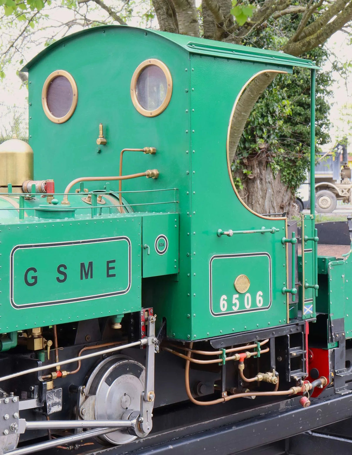 5 inch gauge 'Sweet Pea'  0-4-0T with tender