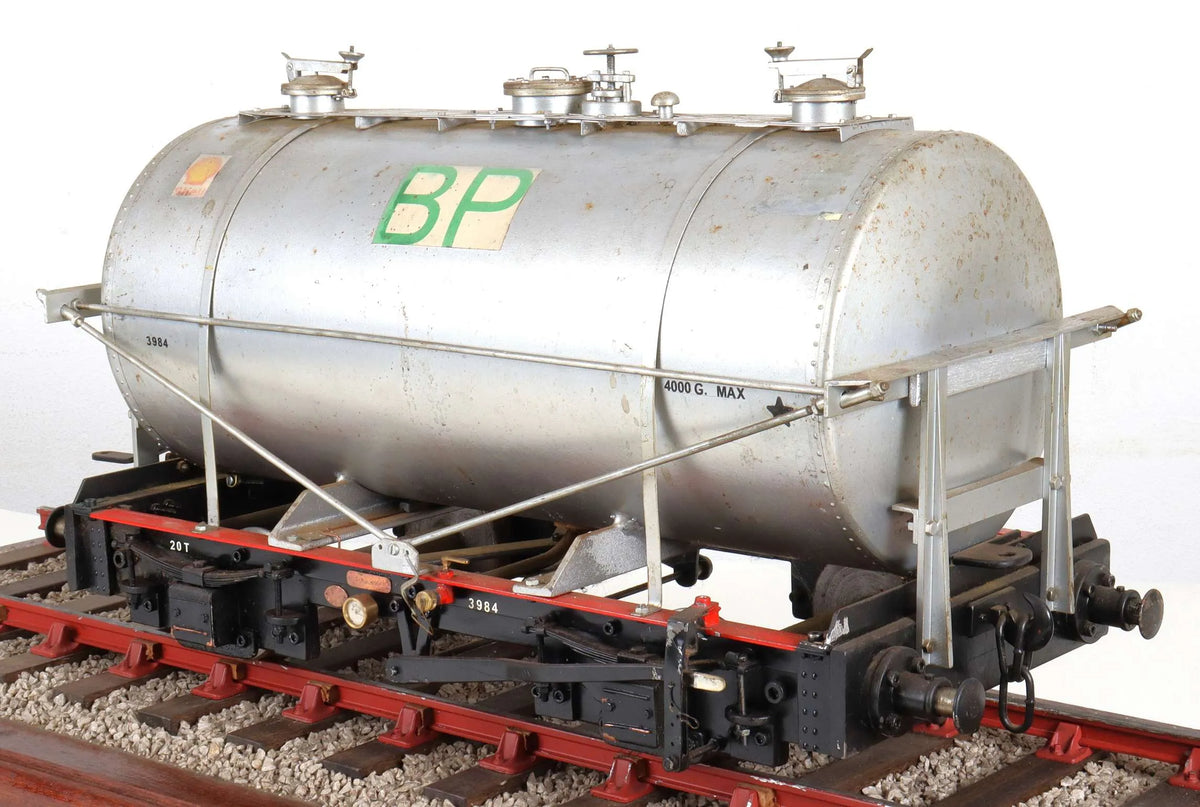 5 inch gauge 'BP' Tanker wagon