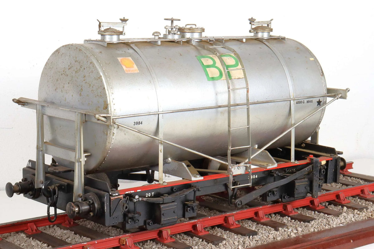 5 inch gauge 'BP' Tanker wagon