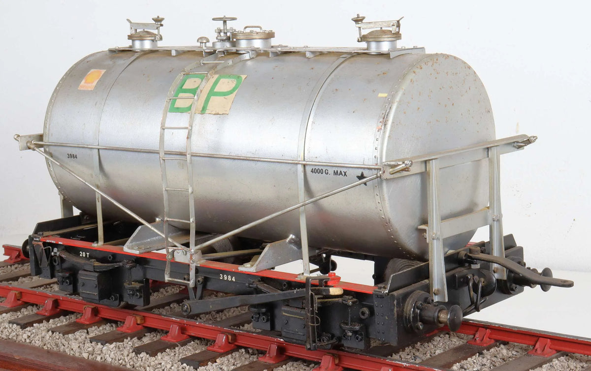 5 inch gauge 'BP' Tanker wagon