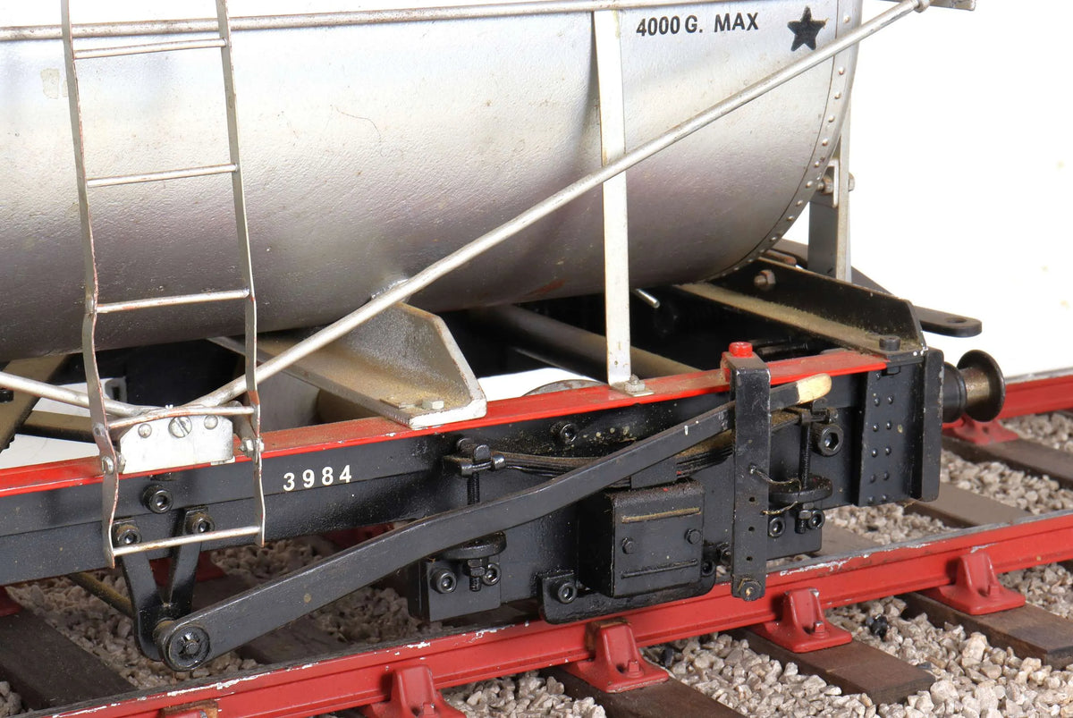 5 inch gauge 'BP' Tanker wagon