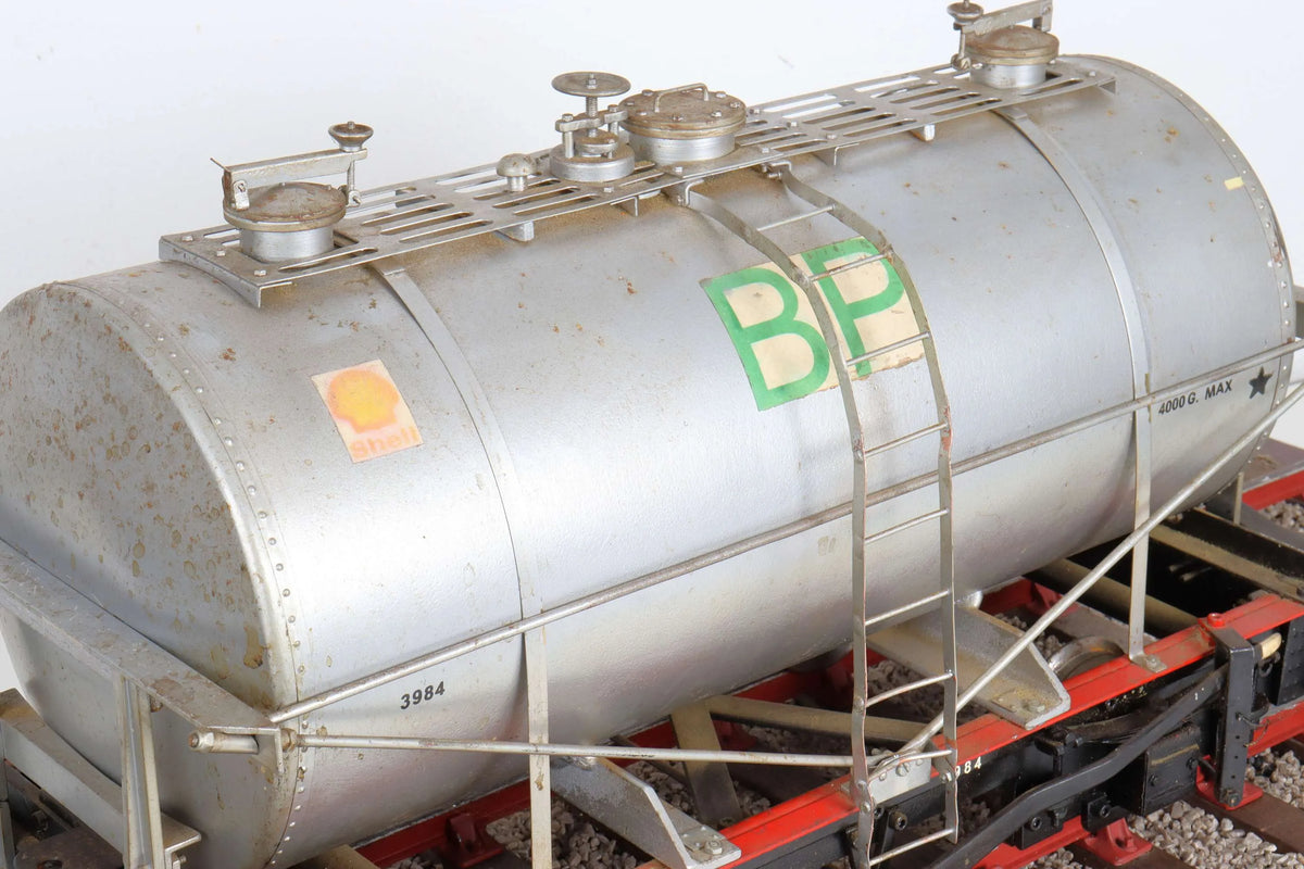5 inch gauge 'BP' Tanker wagon