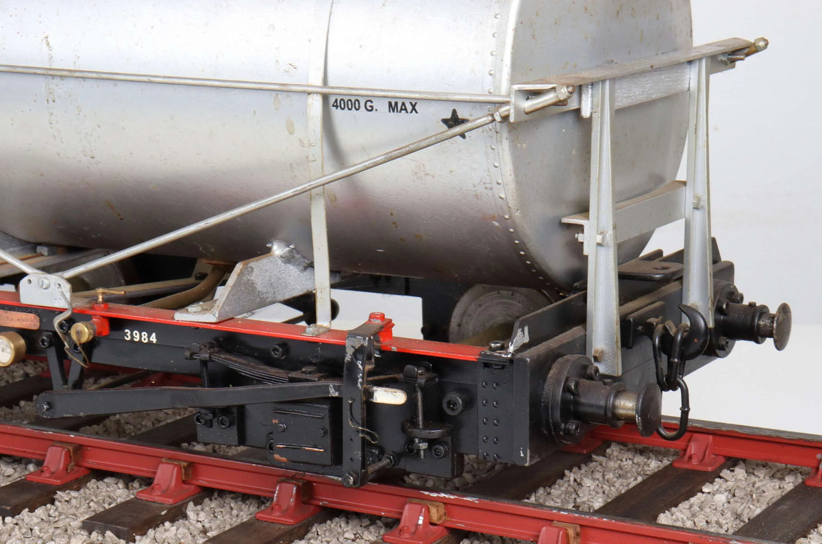 5 inch gauge 'BP' Tanker wagon