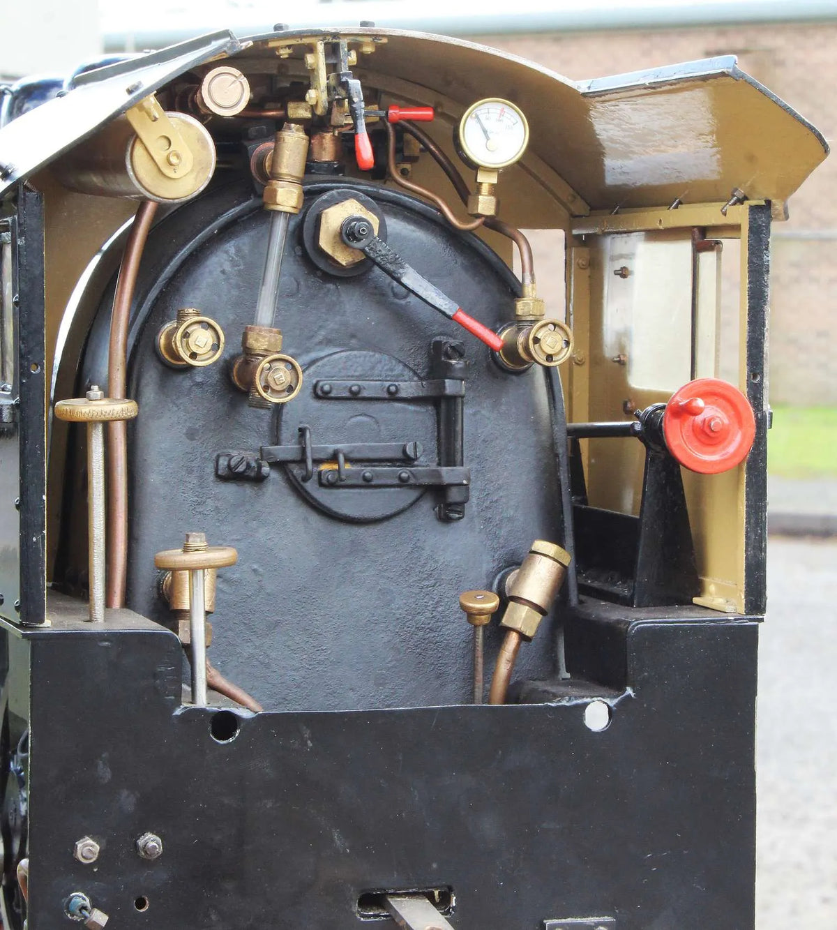 3 1/2 inch gauge 0-6-0 switcher