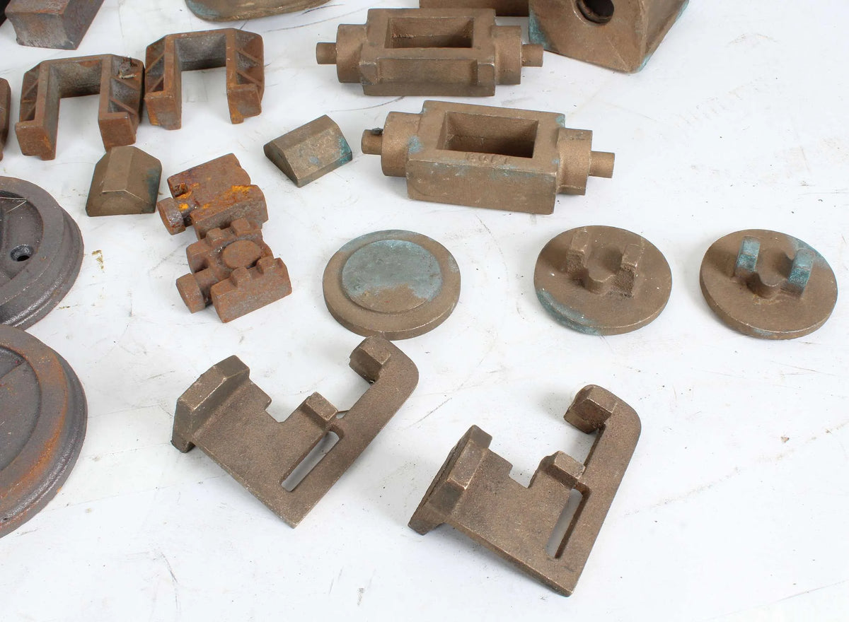 Miscellaneous 7 1/4 inch gauge castings, cylinders, dome etc