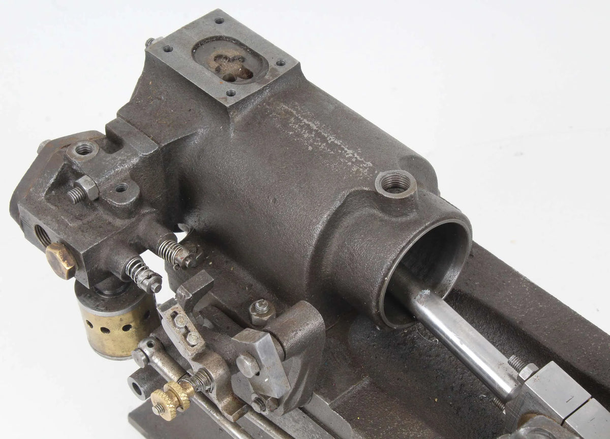 Alyn Foundry Gardner Size "O" gas engine