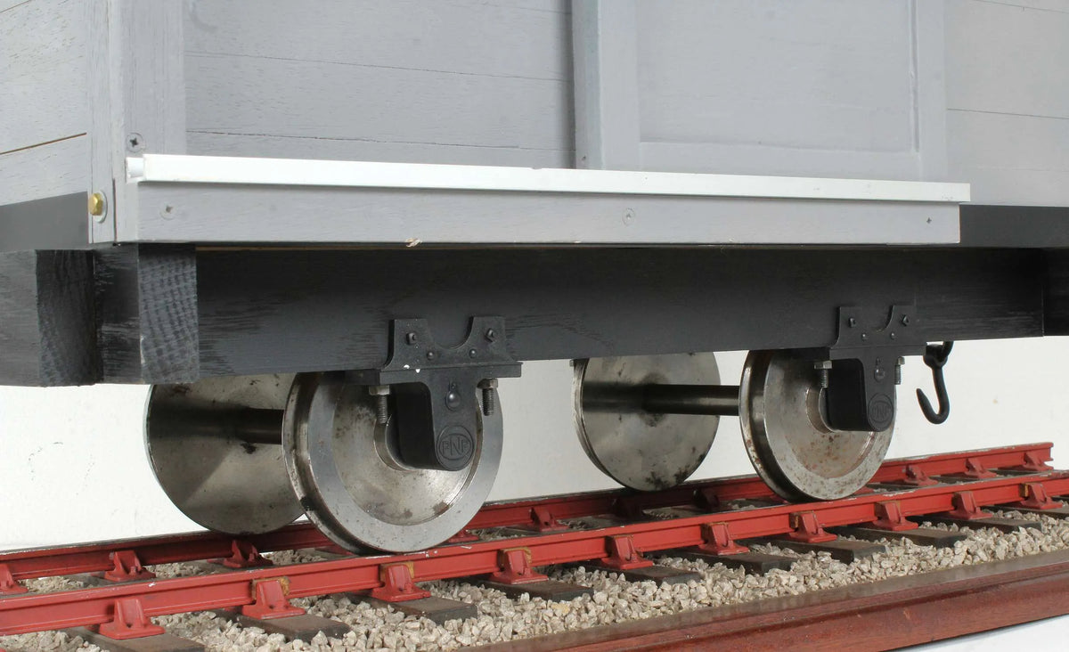 5 inch narrow gauge box van