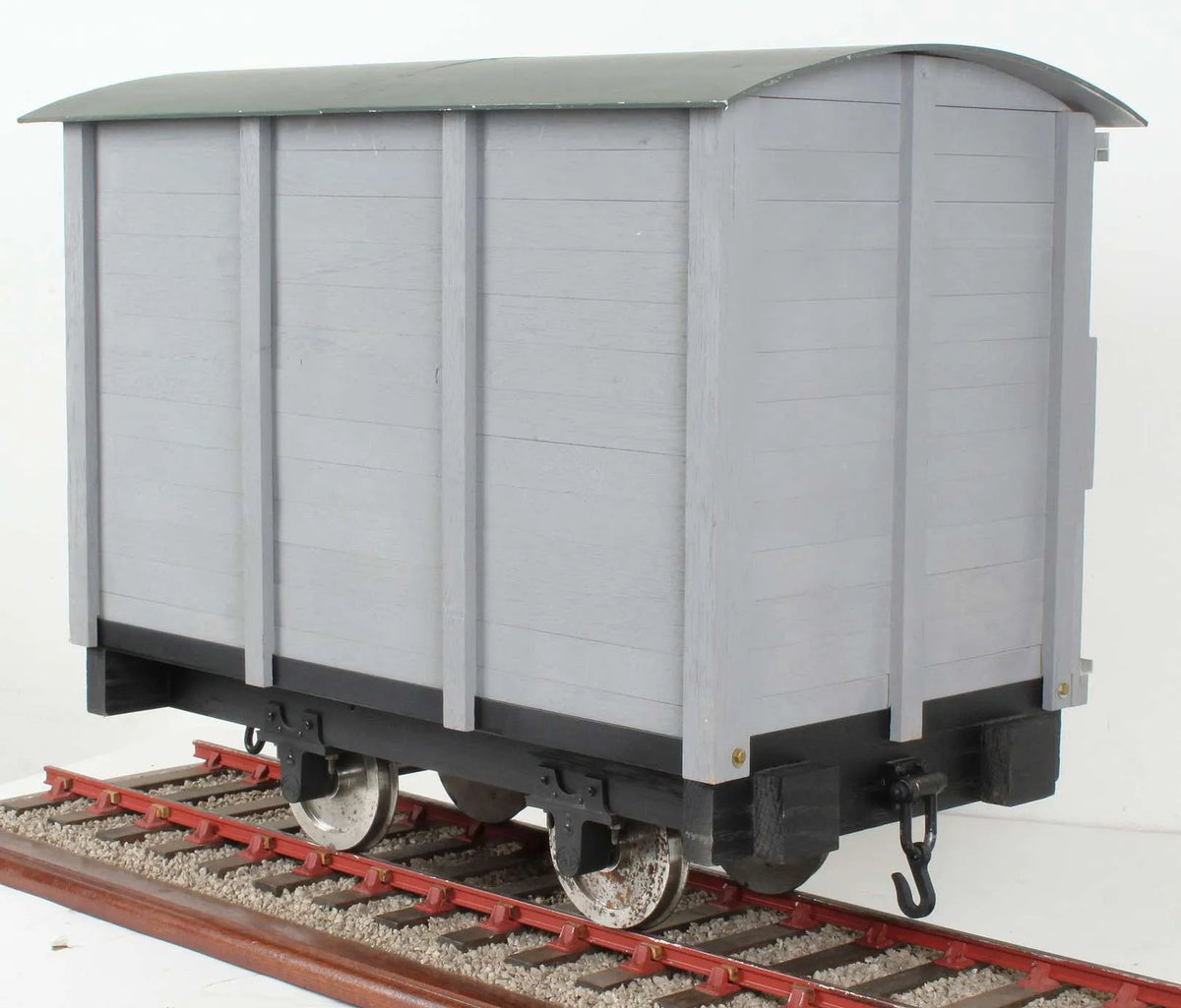 5 inch narrow gauge box van