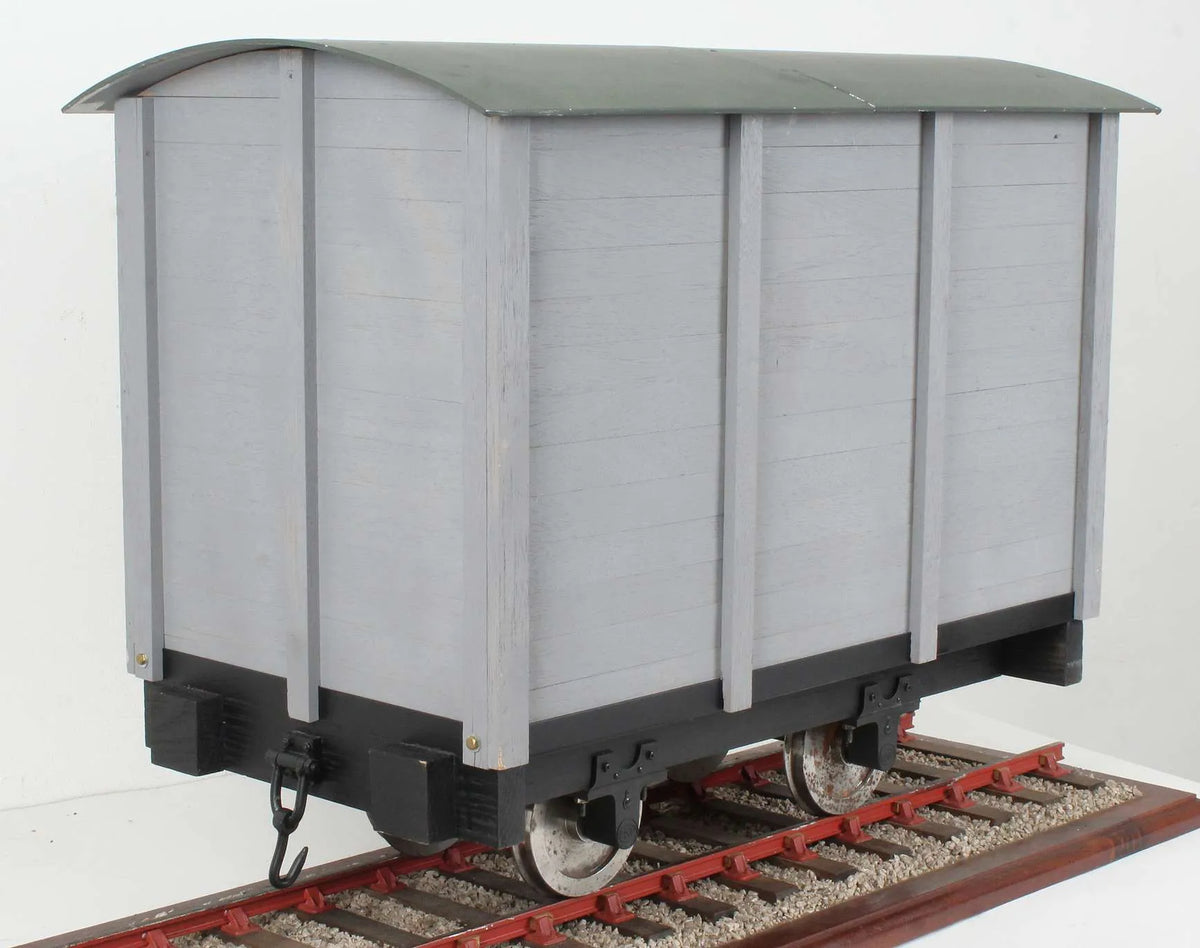 5 inch narrow gauge box van