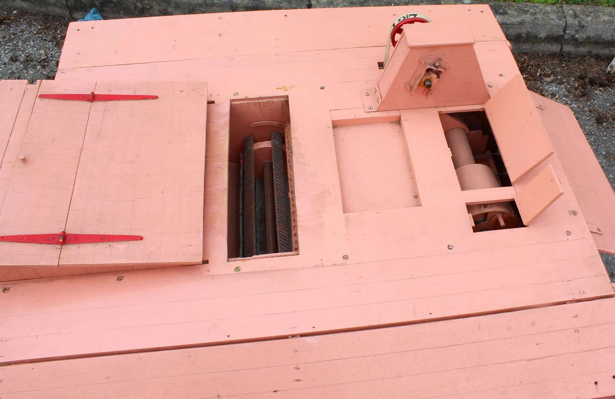 2 inch scale threshing machine