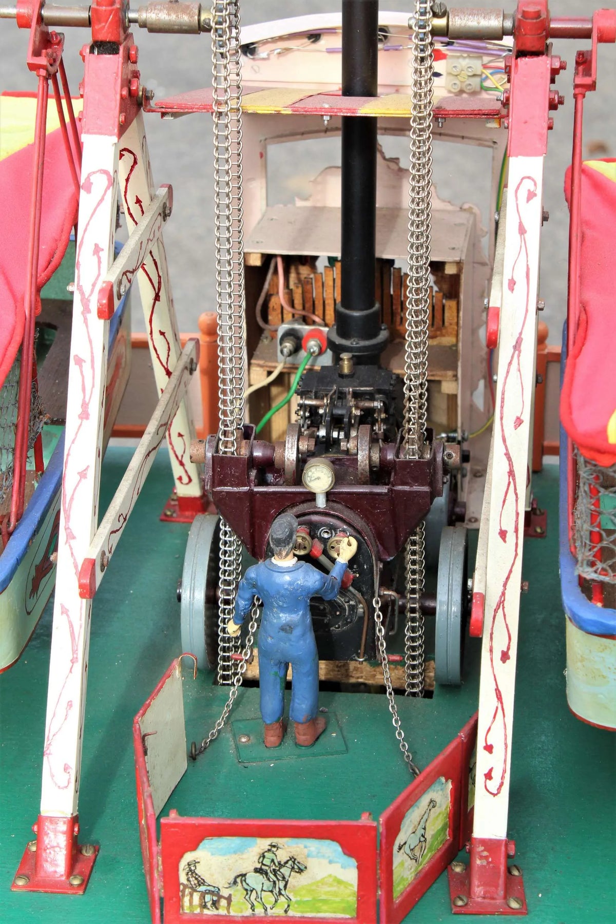 Steam yachts "Shamrock" & "Columbia"