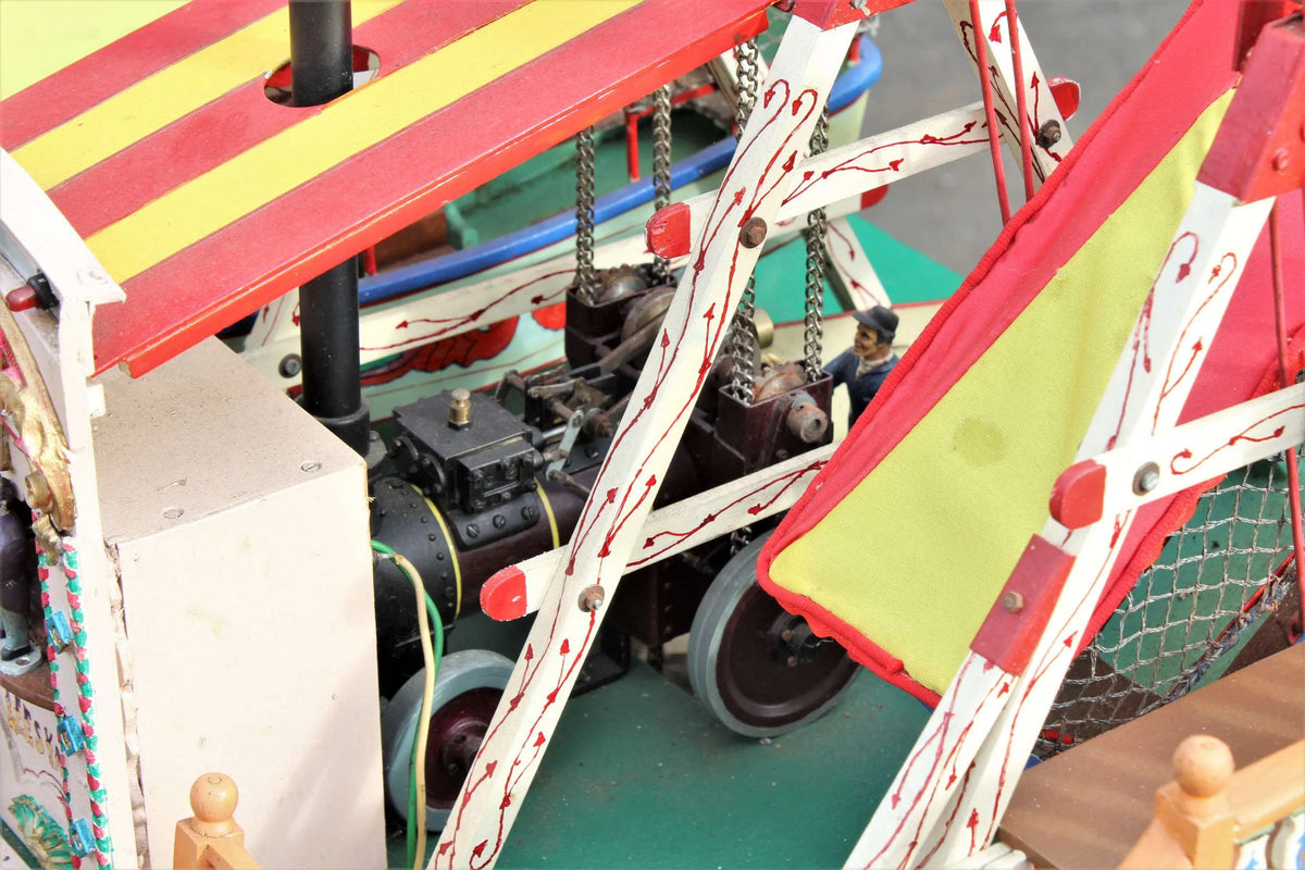 Steam yachts "Shamrock" & "Columbia"