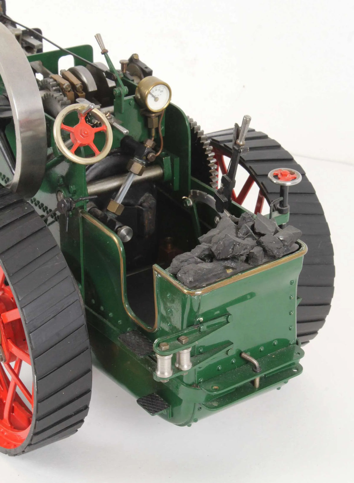 1 inch scale "Minnie" agricultural engine