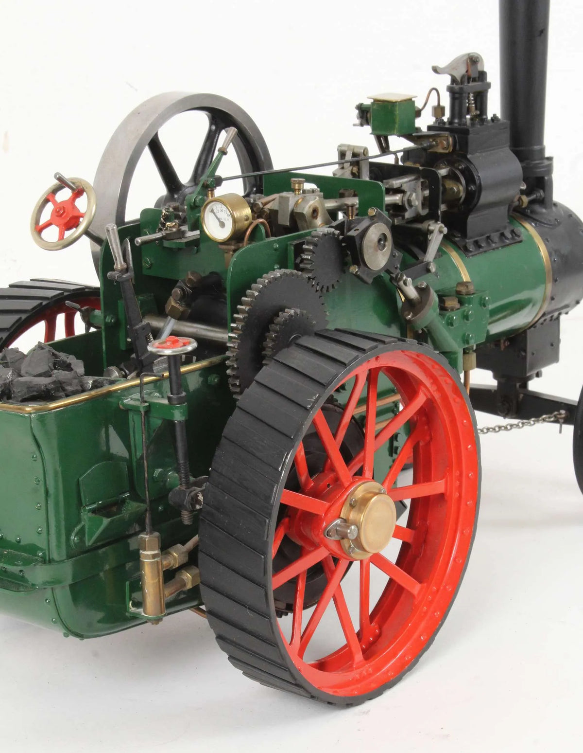 1 inch scale "Minnie" agricultural engine