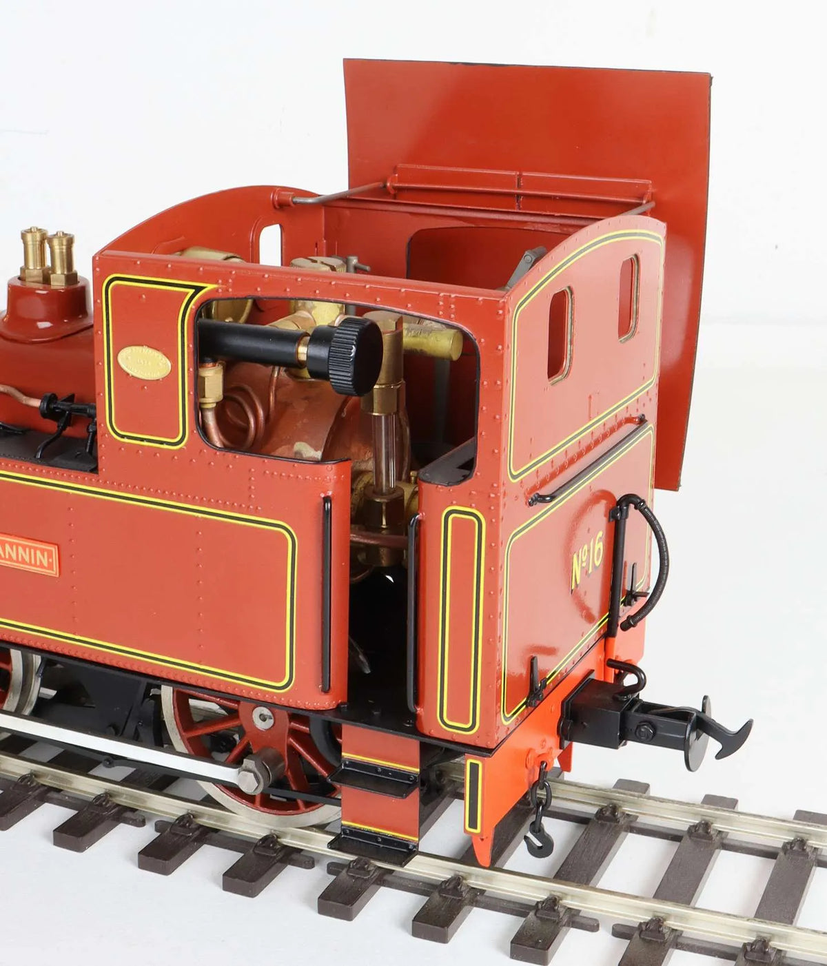 Gauge 1 Accucraft Beyer Peacock 2-4-0T "Mannin"