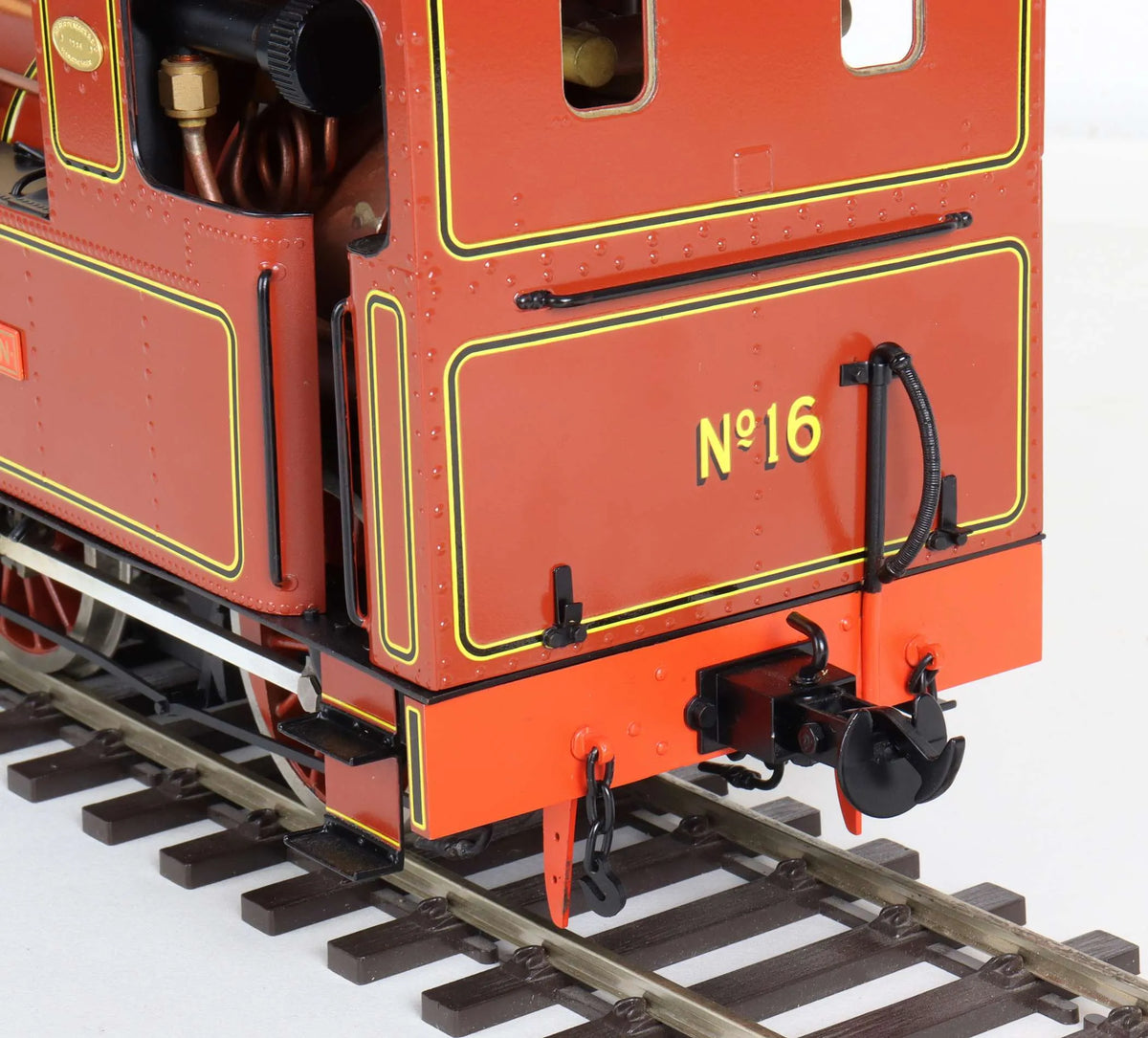Gauge 1 Accucraft Beyer Peacock 2-4-0T "Mannin"