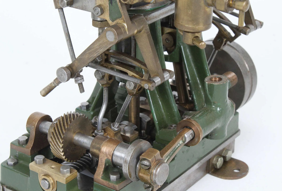 Stuart Double Ten with reversing gear & boiler feed pump