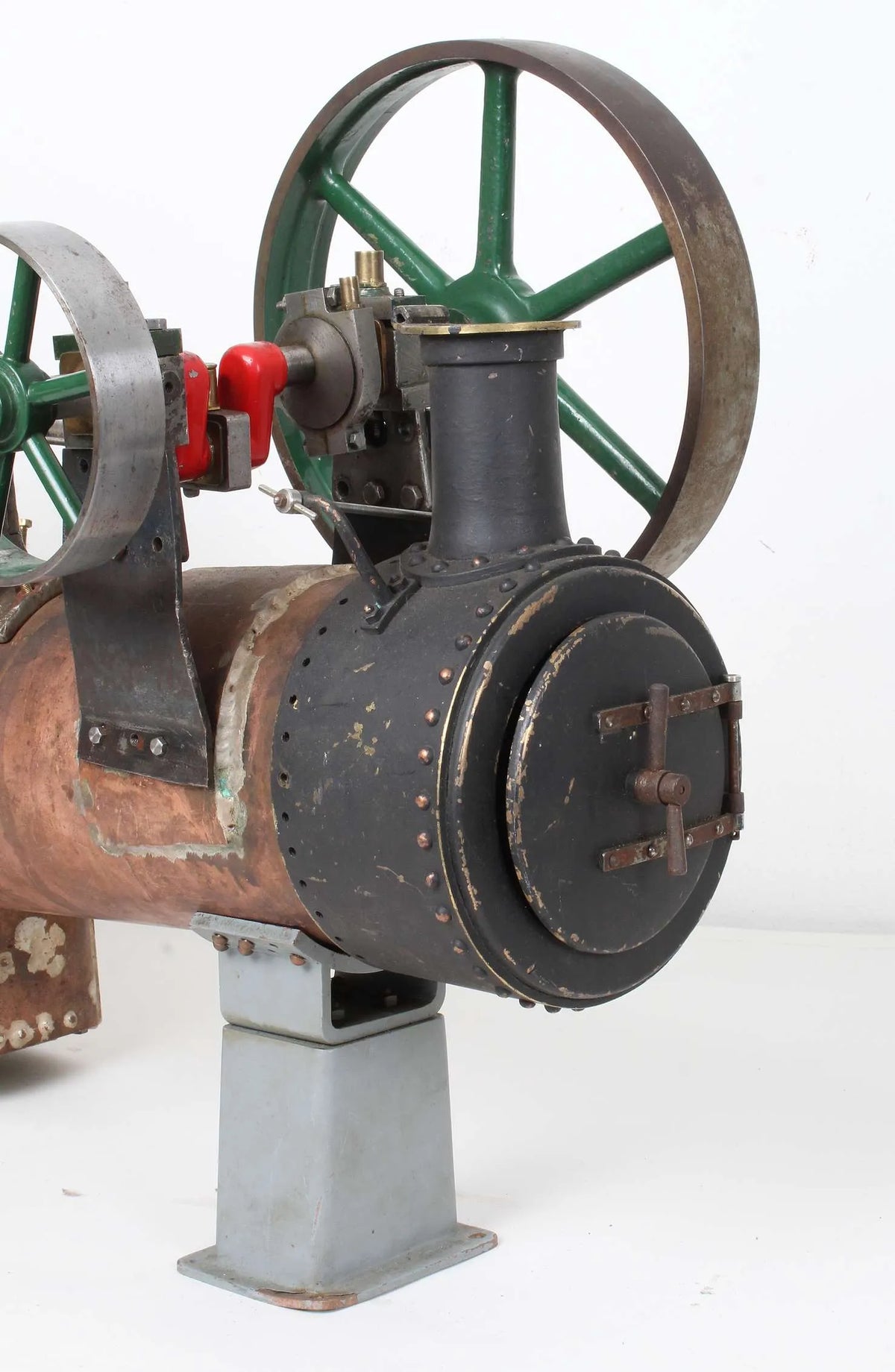 1 1/2 inch scale Marshall semi-portable engine