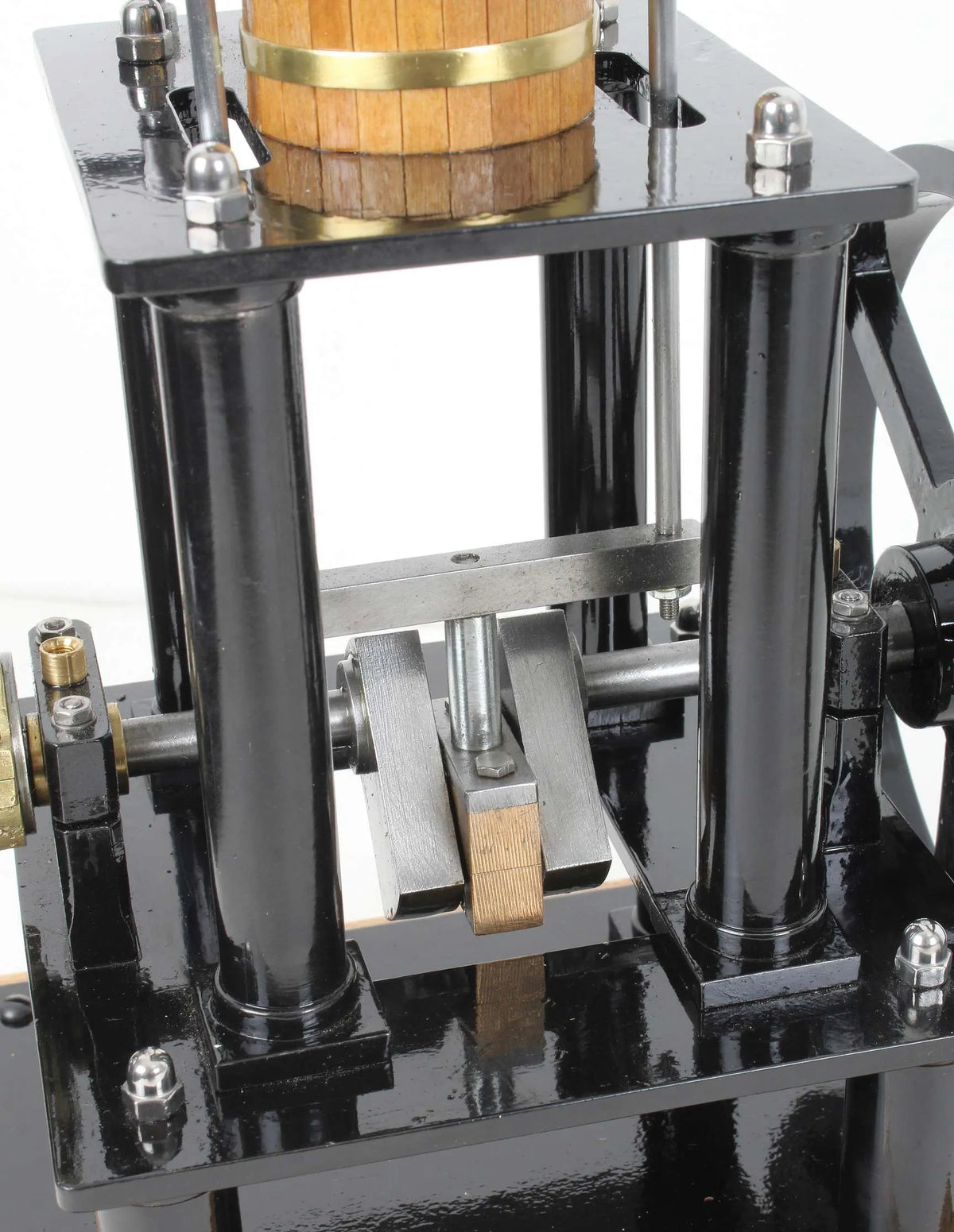 1 inch scale table engine