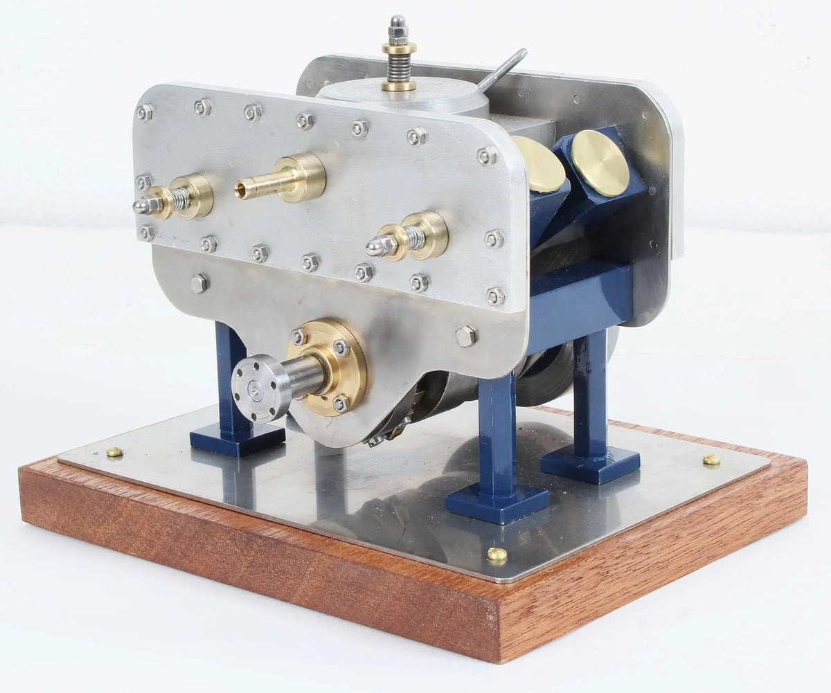 V4 oscillating engine