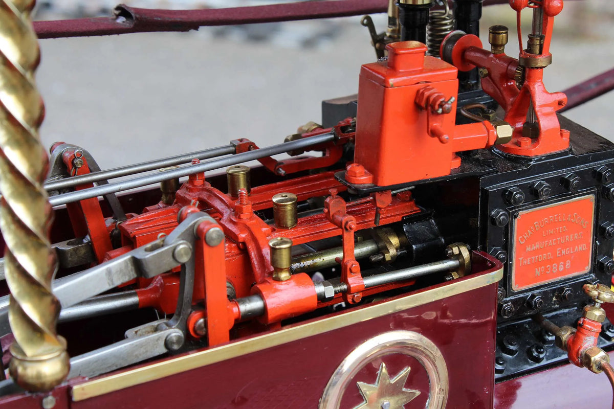 2 inch scale Burrell Gold Medal DCC Showmans tractor