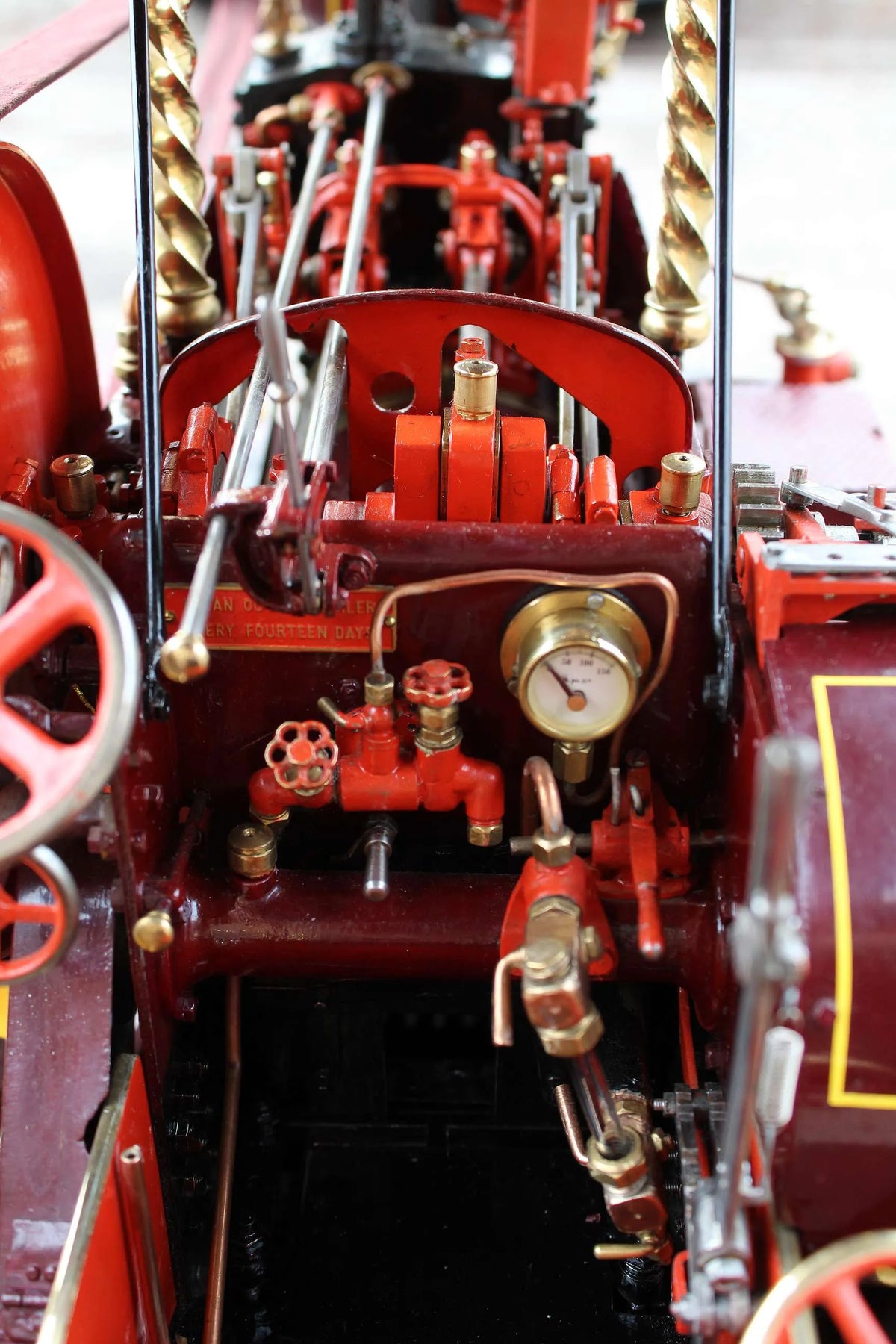 2 inch scale Burrell Gold Medal DCC Showmans tractor
