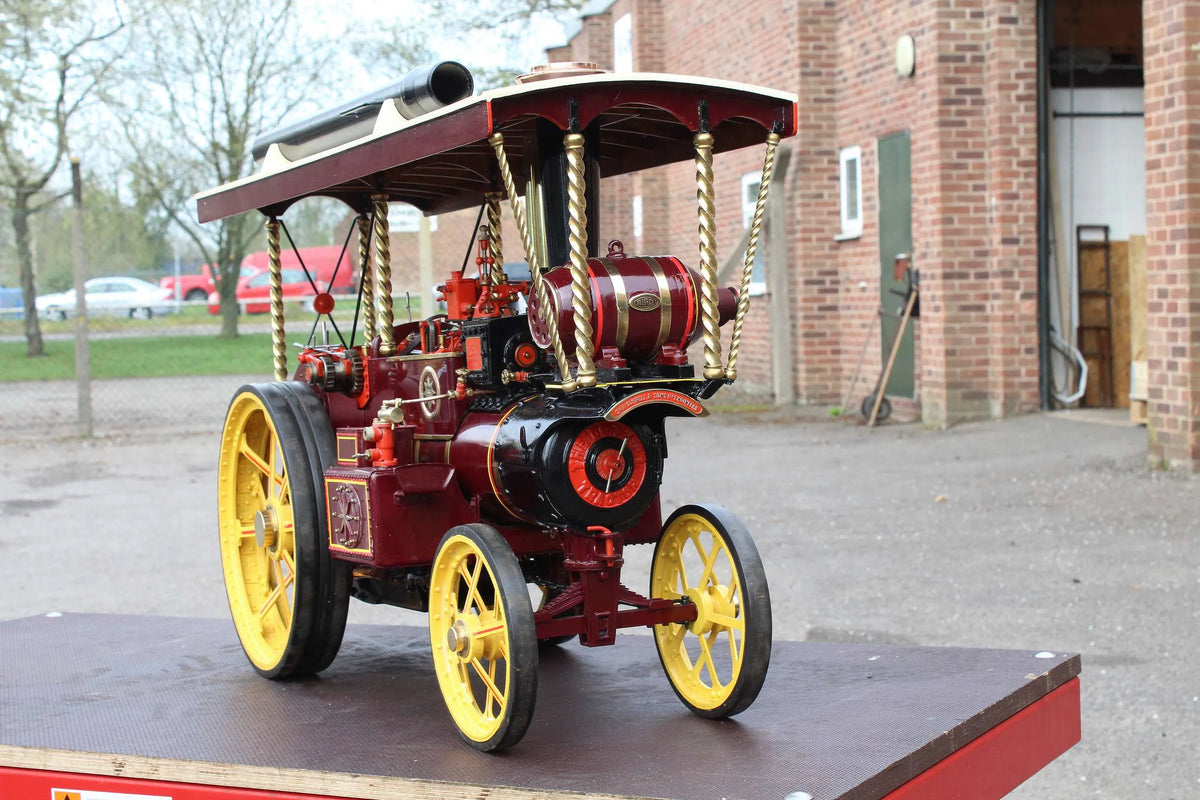 2 inch scale Burrell Gold Medal DCC Showmans tractor