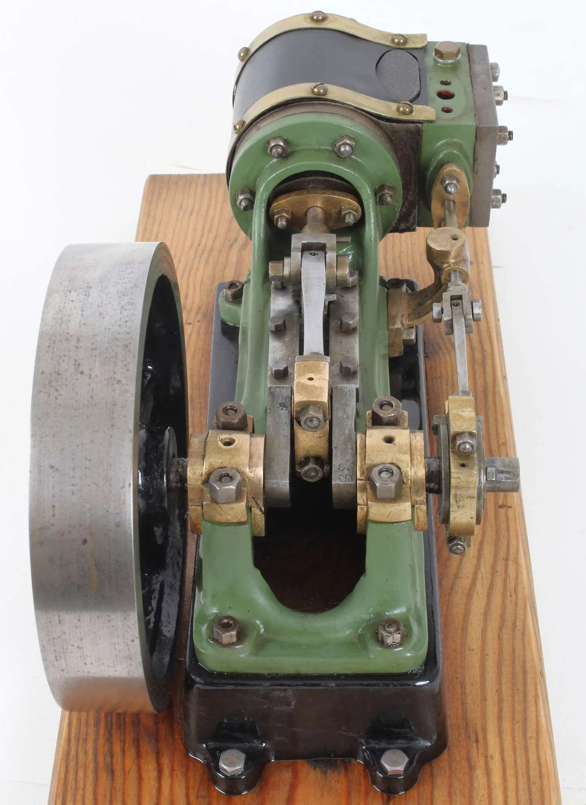 Stuart No.9 horizontal mill engine