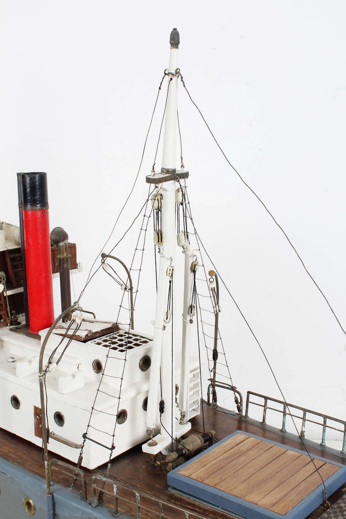 Steam tug with Stuart ST engine