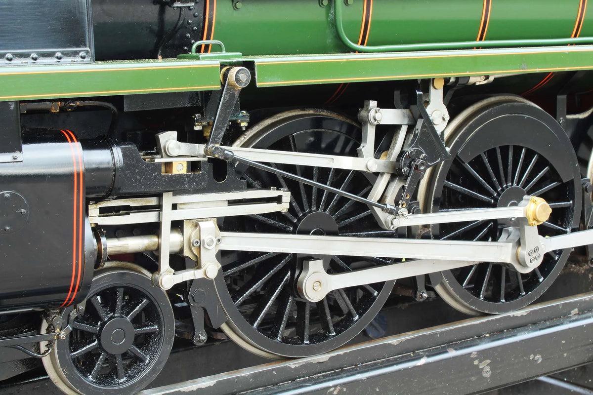 5 inch gauge BR Standard Class 7 No.70013 "Oliver Cromwell"