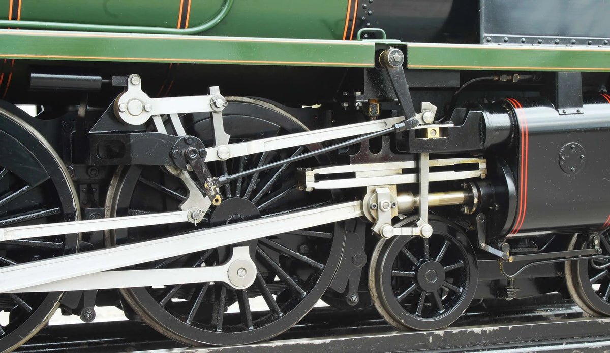 5 inch gauge BR Standard Class 7 No.70013 "Oliver Cromwell"