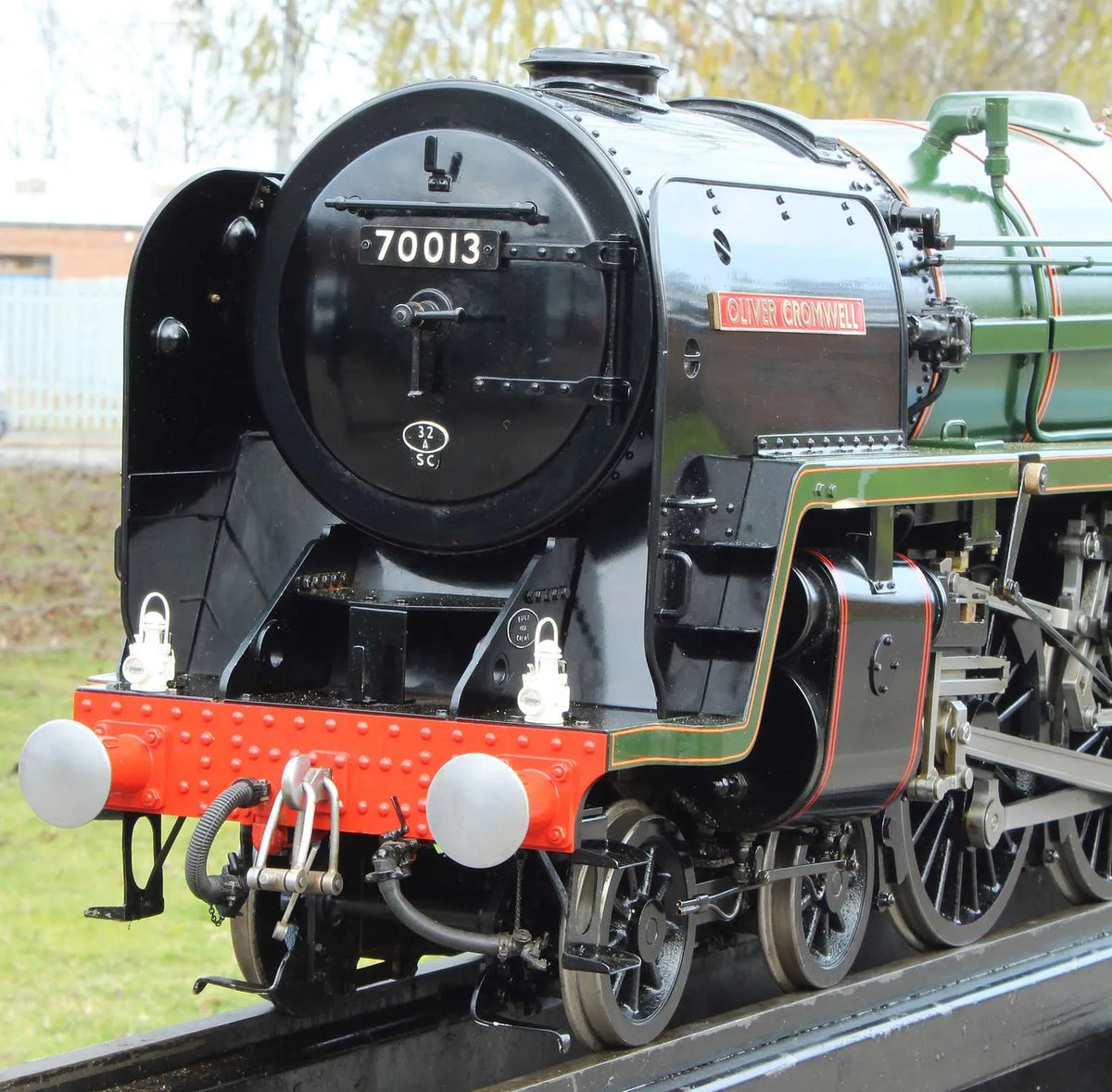 5 inch gauge BR Standard Class 7 No.70013 "Oliver Cromwell"