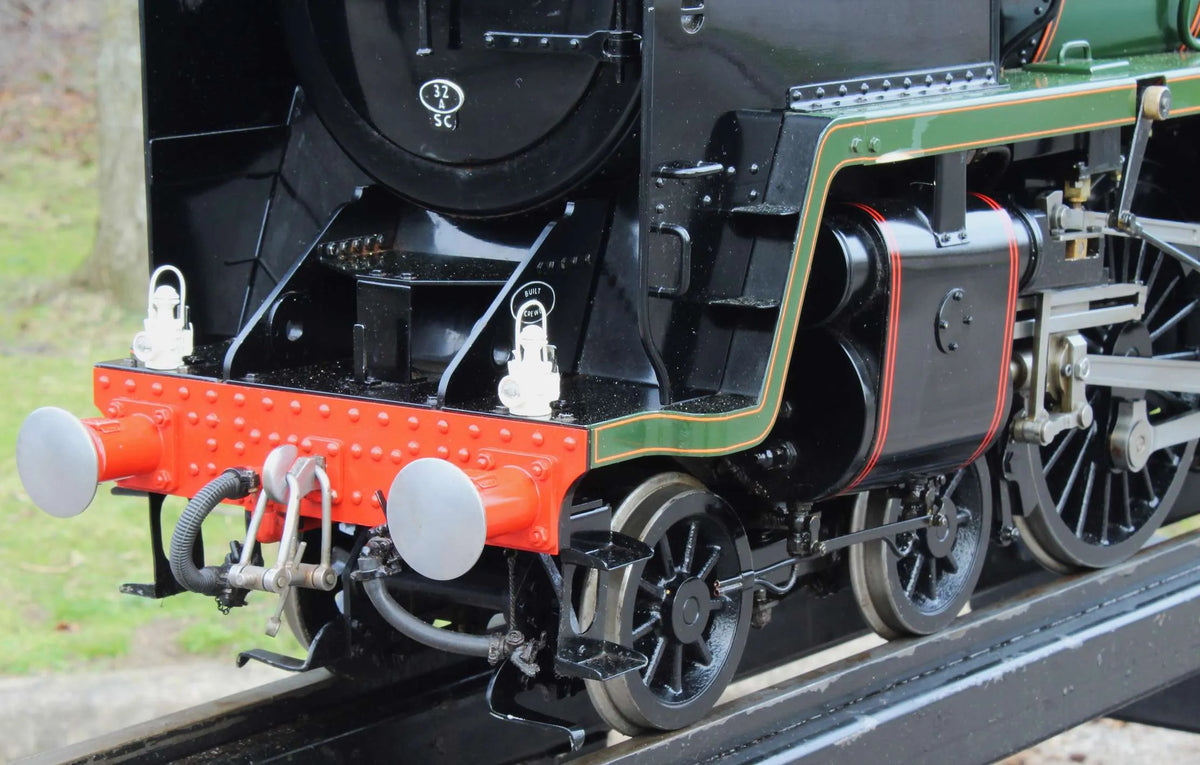 5 inch gauge BR Standard Class 7 No.70013 "Oliver Cromwell"