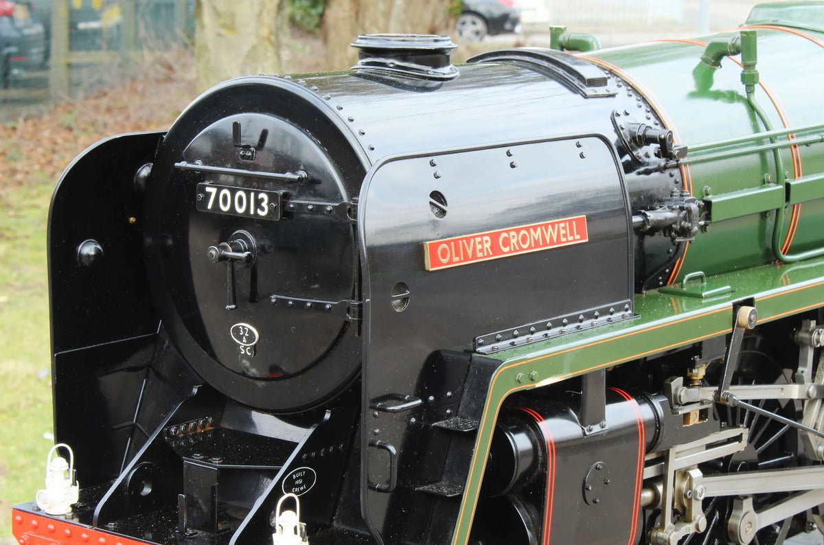 5 inch gauge BR Standard Class 7 No.70013 "Oliver Cromwell"