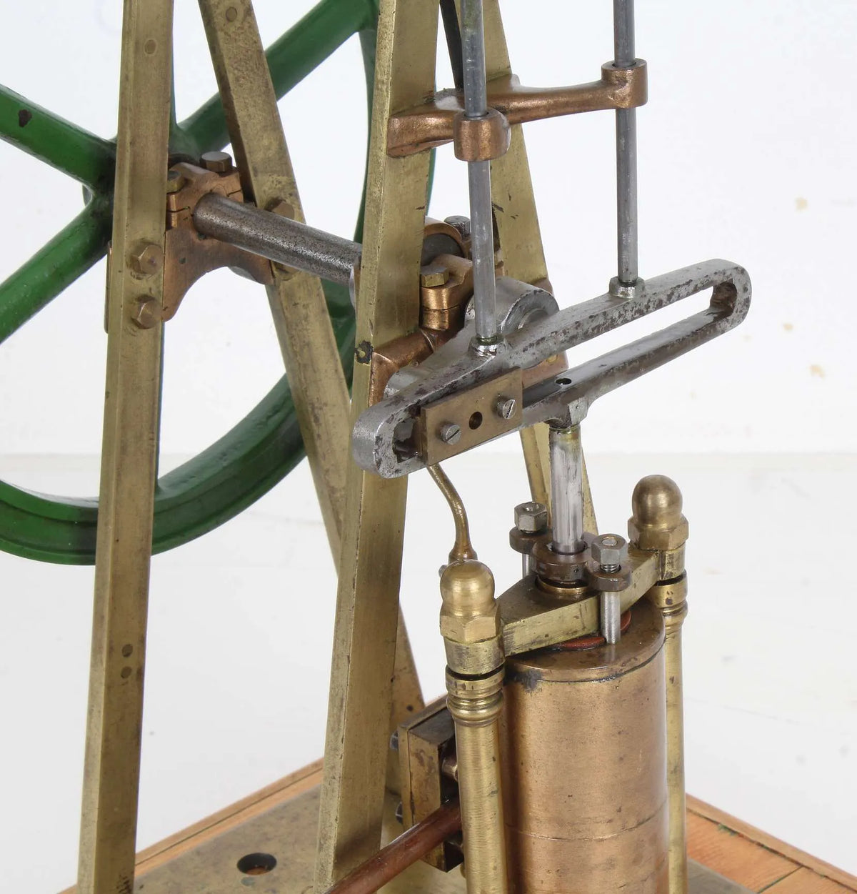 Brass Scotch crank engine