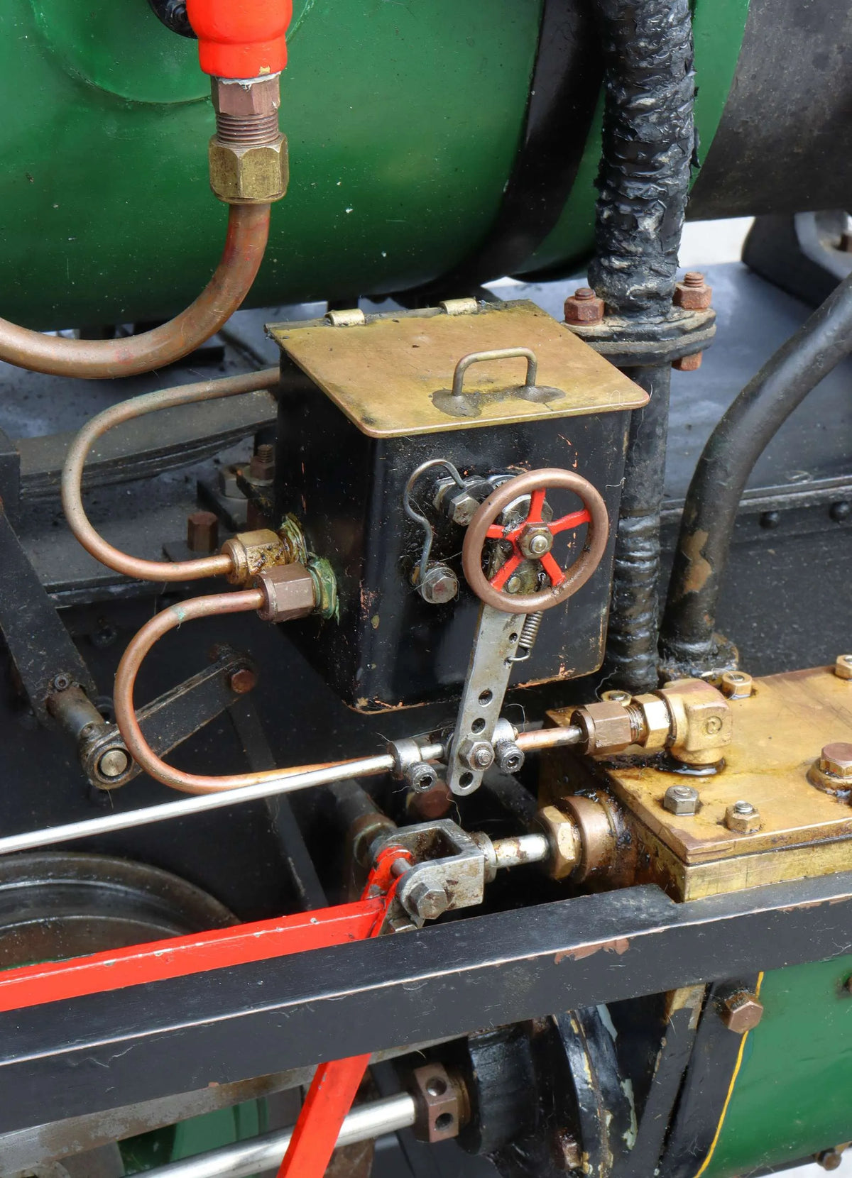 5 inch gauge Talyllyn Railway 0-4-0WT No.6 "Douglas"