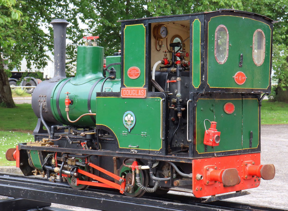 5 inch gauge Talyllyn Railway 0-4-0WT No.6 "Douglas"