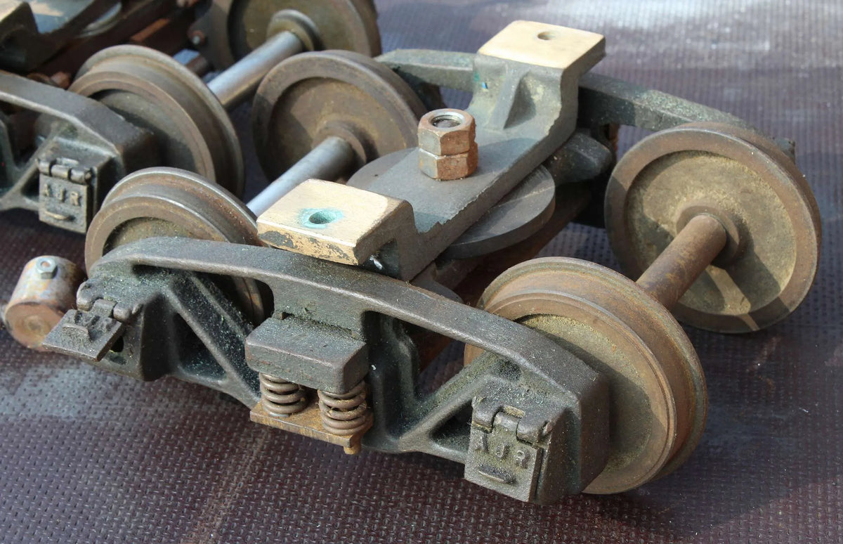 Pair 3 1/2 inch gauge Reeves bogies