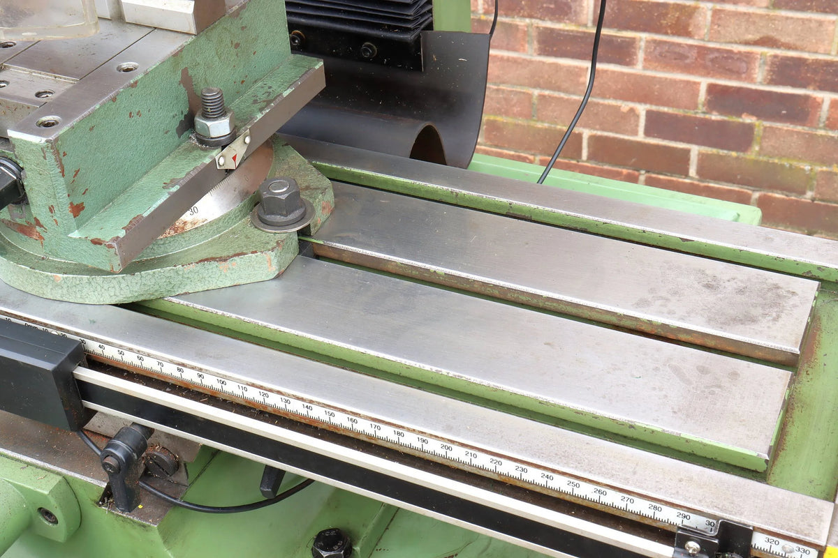 Warco WM16 mill with DRO & power feed
