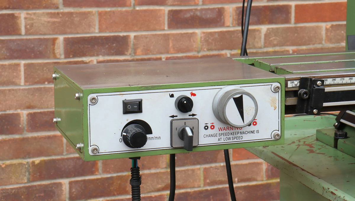 Warco WM16 mill with DRO & power feed