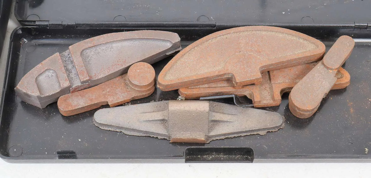 Oil field pump castings