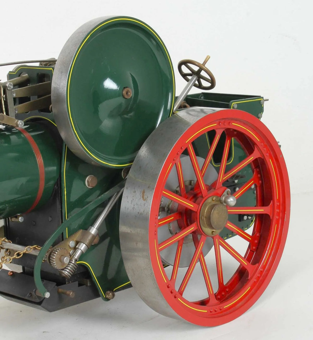 Maxwell Hemmens steam roller
