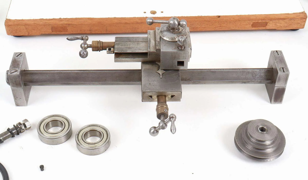 Watchmaker's lathe