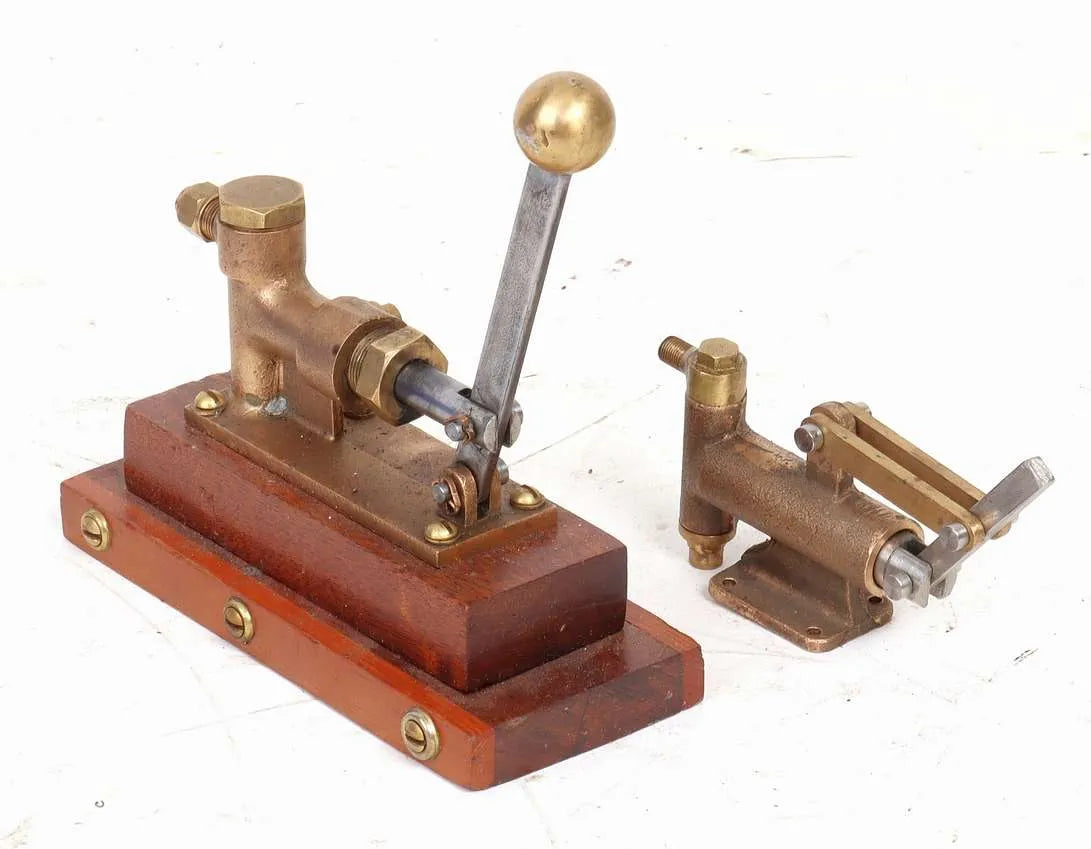 Pair of hand pumps