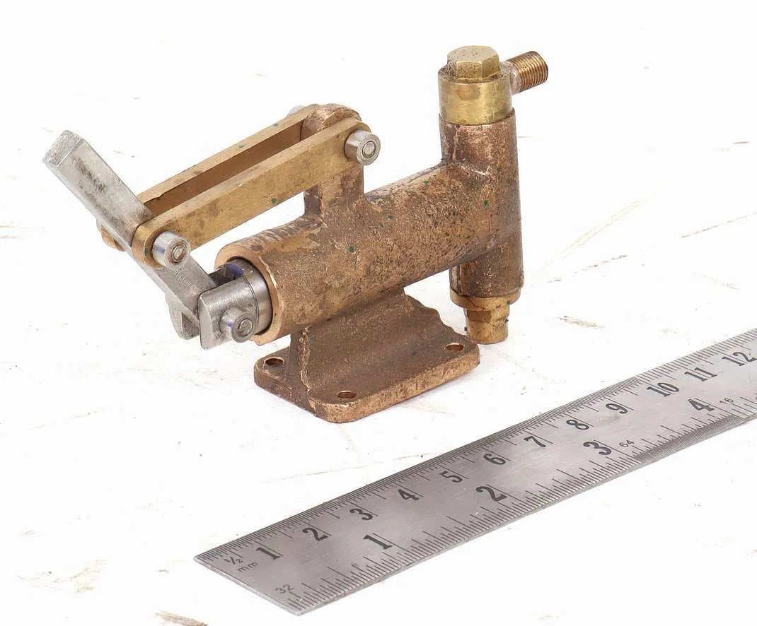 Pair of hand pumps