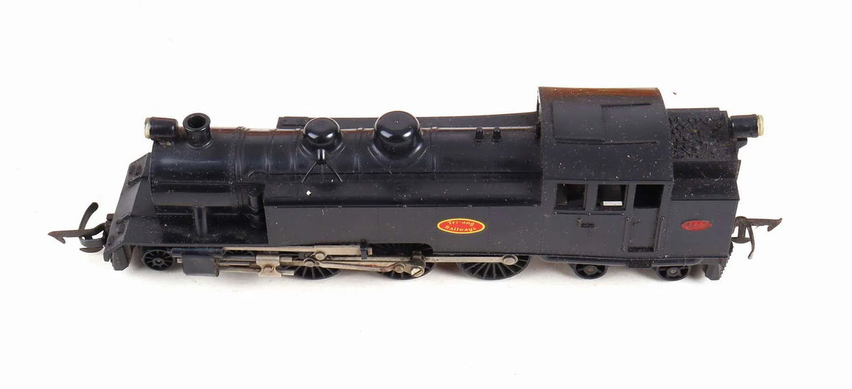 Triang OO-gauge locomotives, rolling stock etc